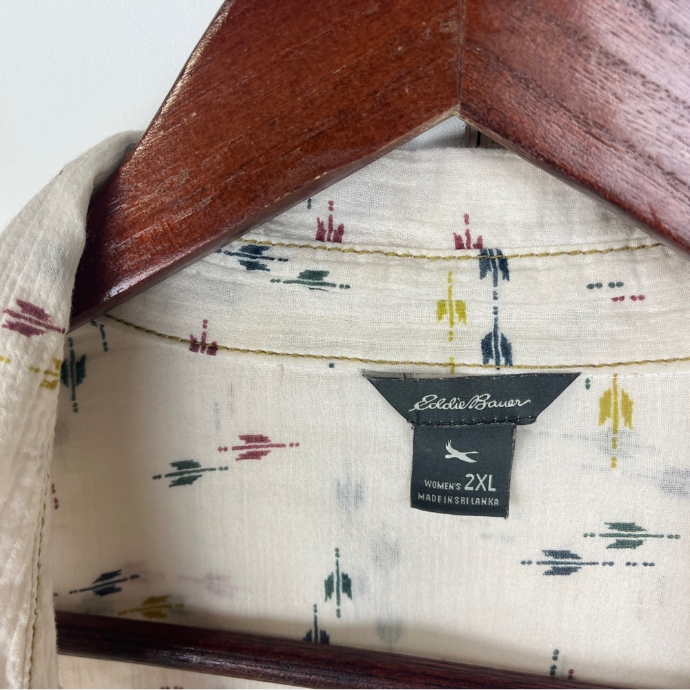 Eddie Bauer Patterned Button-Up Shirt - image 3